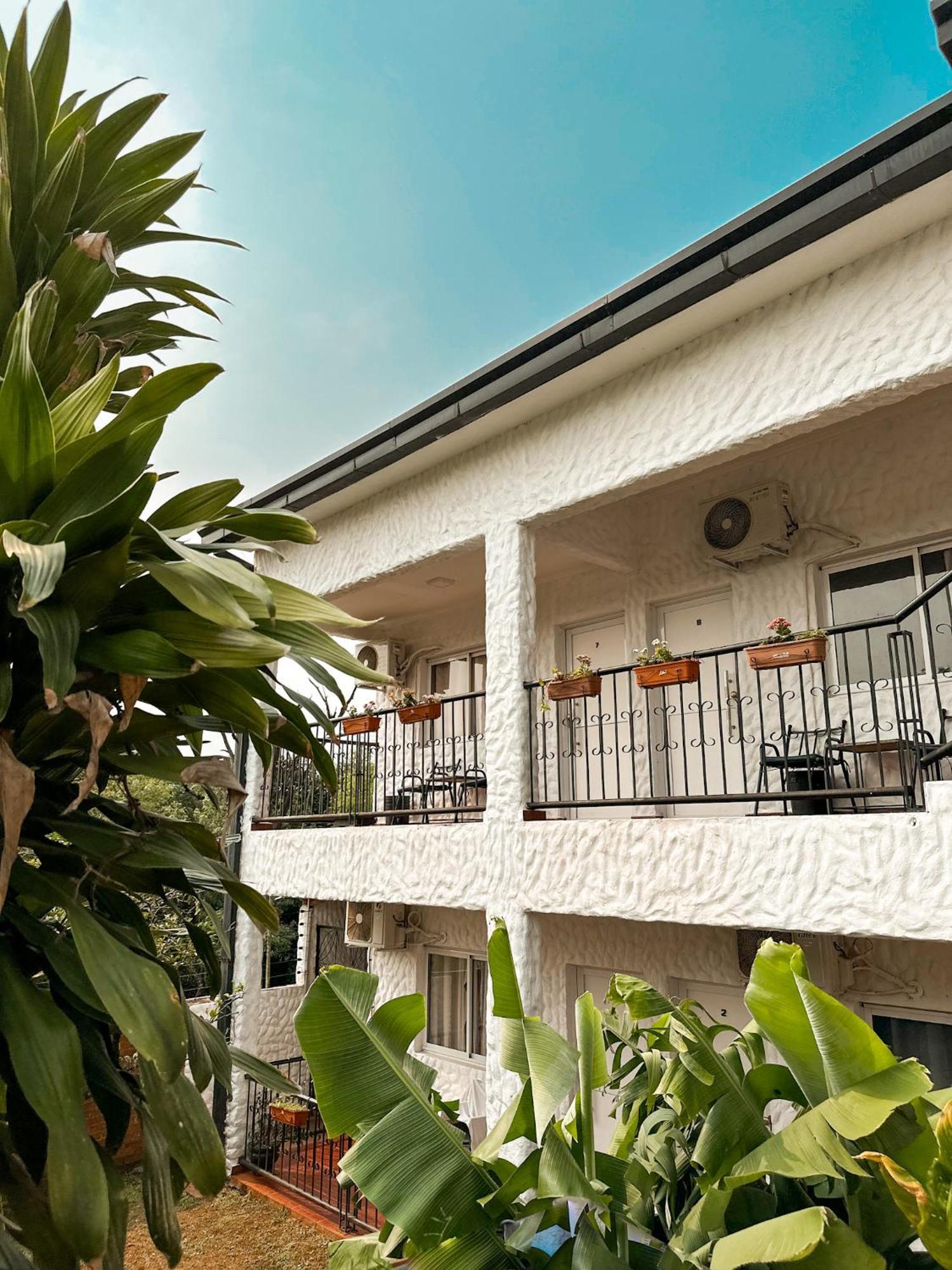 Mediterraneo Suites Puerto Iguazu Exterior photo